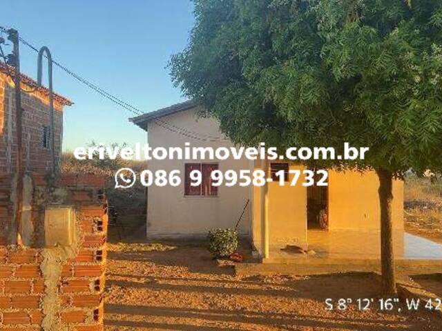 #279 - Casa Avulsa para Venda em Brejo do Piauí - PI - 1